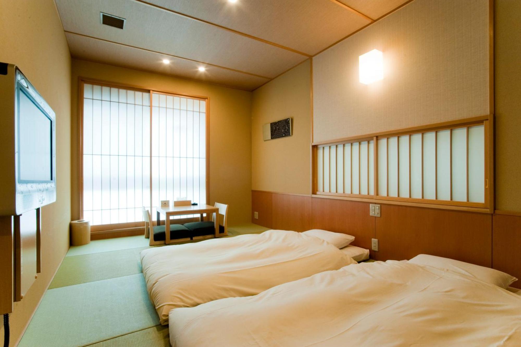 Ochanomizu Shoryukan Hotell 3*